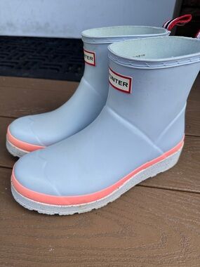 Hunter Light Blue Rain Boots with Coral Trim